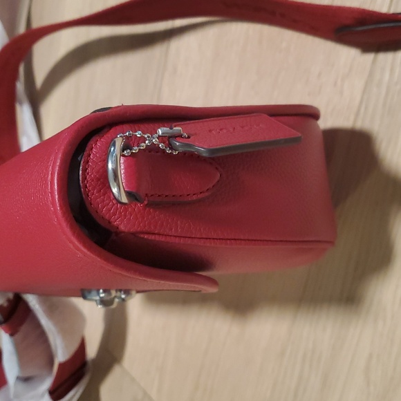 Coach Willow Ruby Leather Saddle Bag - Picture 5 of 14